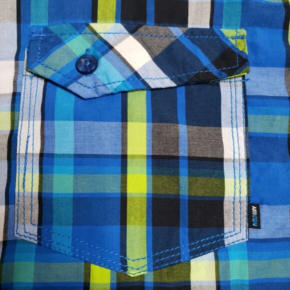 NWOT Amplify Half sleeve Shirt Boys Size L 14-16 Short Button up Plaid Blue - Picture 2 of 8
